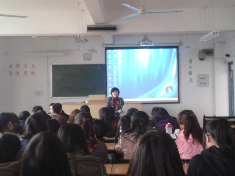 动漫屋
2012��2013学年上学期学生工作总结大会圆满结束.jpg